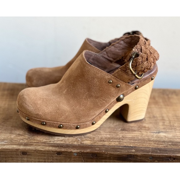 UGG Shoes - Ugg Dafni Clog Size 9.5